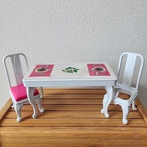 Vintage Barbie Blue Box White Dining Table Chairs MISSING 1‎ CUSHION 1 Table LEG